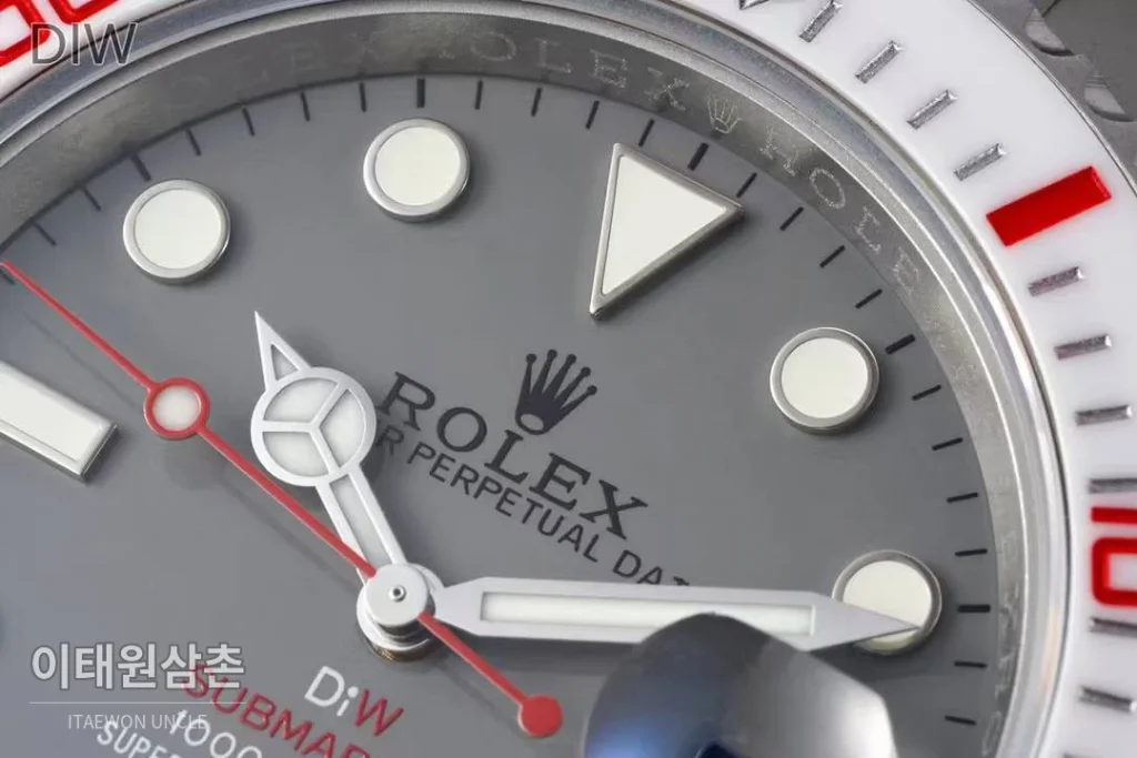 롤렉스 서브마리너 904L스틸 핑크다이얼 다이버 오토매틱 40mm 스틸 브레이슬릿 화이트 베젤 (2)