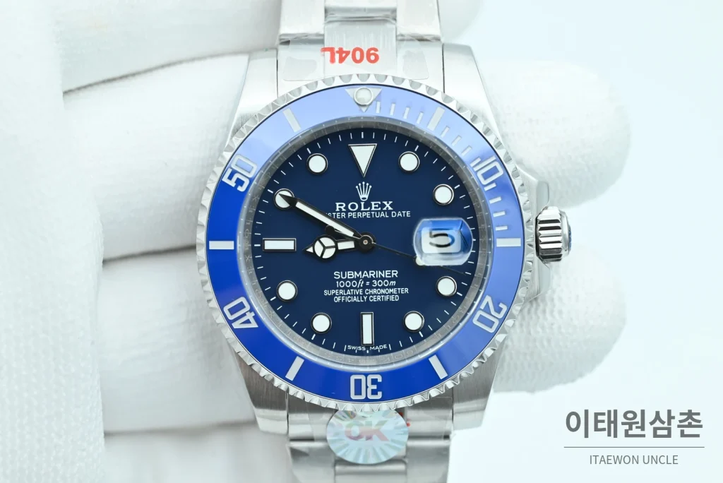 롤렉스 서브마리너 오토매틱 40mm 네이비 다이얼