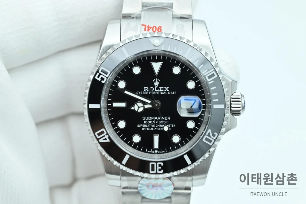 롤렉스 서브마리너 데이트 3세대 블랙다이얼 세라믹베젤 오토매틱 41mm