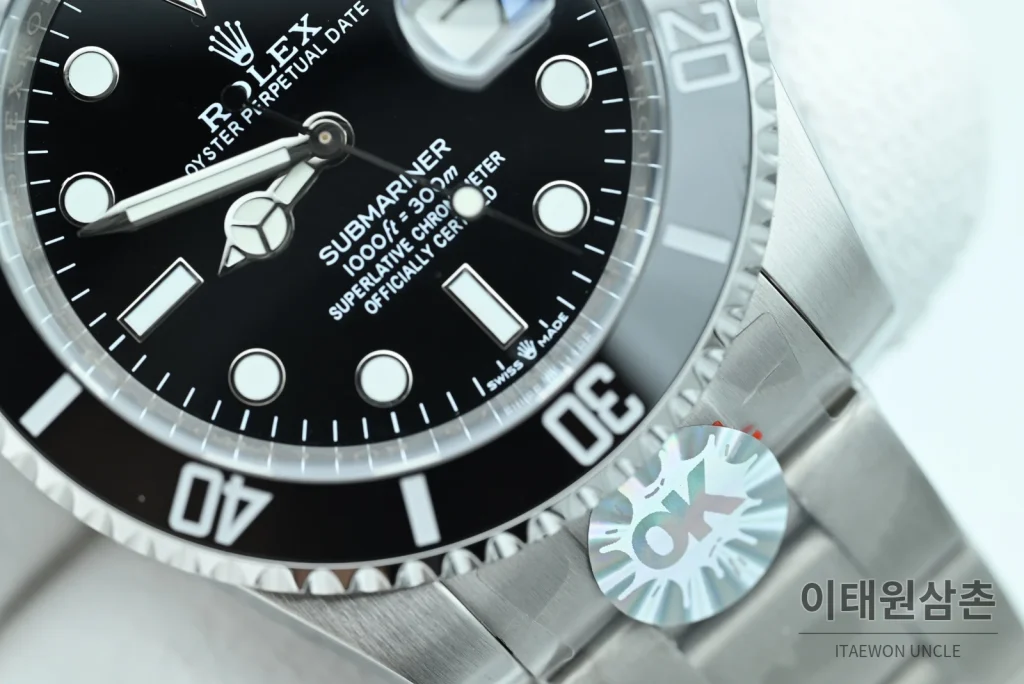 롤렉스 서브마리너 데이트 3세대 블랙다이얼 세라믹베젤 오토매틱 41mm