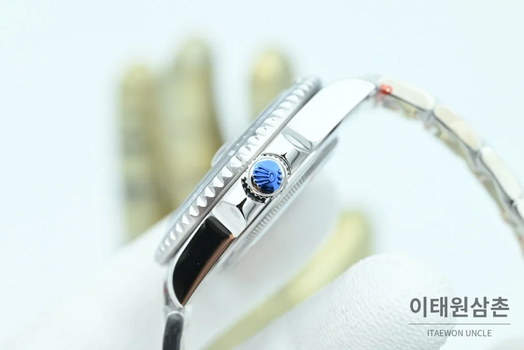 롤렉스 서브마리너 데이트 3세대 블랙다이얼 세라믹베젤 오토매틱 41mm