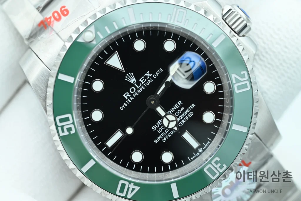 롤렉스 서브마리너 데이트 3세대 스타벅스 블랙다이얼 그린베젤 오토매틱 41mm