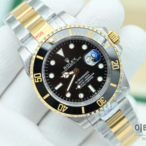 롤렉스 서브마리너 데이트 콤비 블랙베젤 블랙다이얼 오토매틱 OK팩토리 41mm 롤렉스 서브마리너 데이트 콤비 블랙베젤 블랙다이얼 오토매틱 OK팩토리 41mm