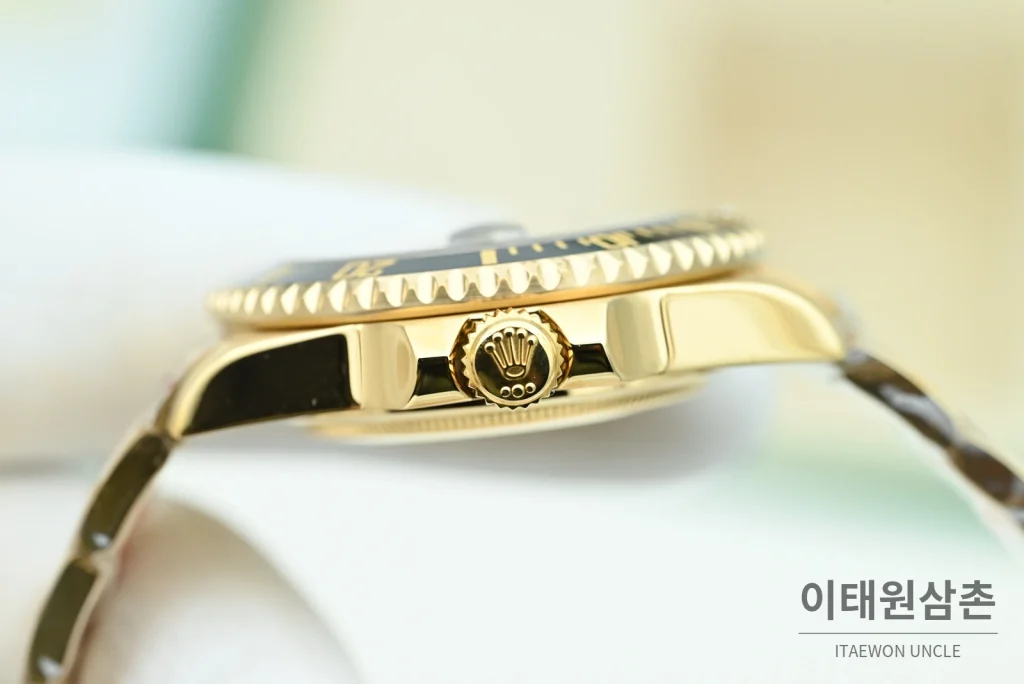 롤렉스 서브마리너 데이트 옐로우골드 블랙다이얼 오토매틱 OK펙토리 41mm