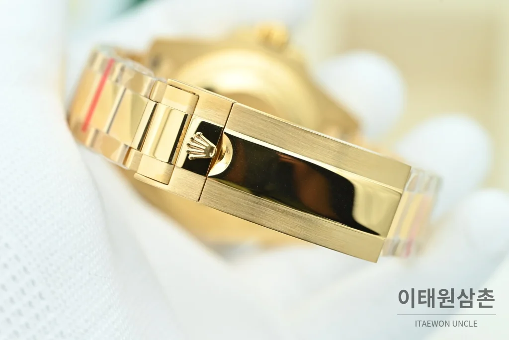 롤렉스 서브마리너 데이트 옐로우골드 블랙다이얼 오토매틱 OK펙토리 41mm