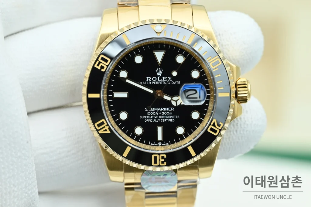 롤렉스 서브마리너 데이트 옐로우골드 블랙다이얼 오토매틱 OK펙토리 41mm