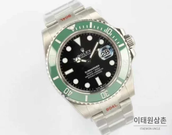 롤렉스 서브마리너 스틸 골드톤 세라믹베젤 블랙다이얼 다이버 오토매틱 41mm 블랙 / 골드 (2) 롤렉스 서브마리너 스틸 골드톤 세라믹베젤 블랙다이얼 다이버 오토매틱 41mm 블랙 / 골드 스틸 브레이슬릿 (2)