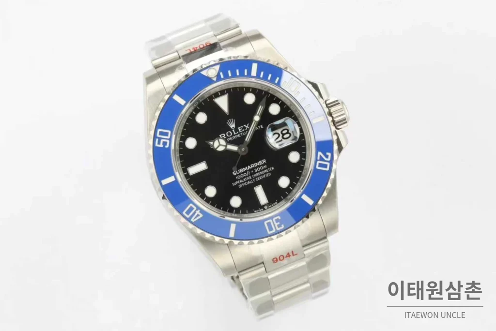 롤렉스 서브마리너 스틸 골드톤 세라믹베젤 블랙다이얼 다이버 오토매틱 41mm 블랙 / 골드 스틸 브레이슬릿 (3)