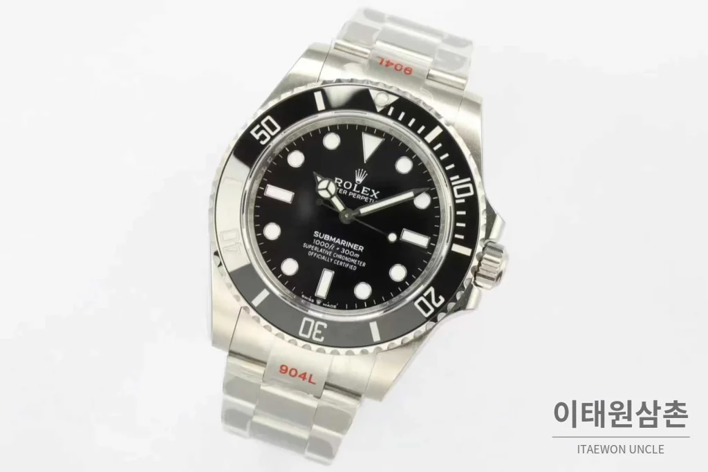 롤렉스 서브마리너 스틸 골드톤 세라믹베젤 블랙다이얼 다이버 오토매틱 41mm 블랙 / 골드 스틸 브레이슬릿 (4)