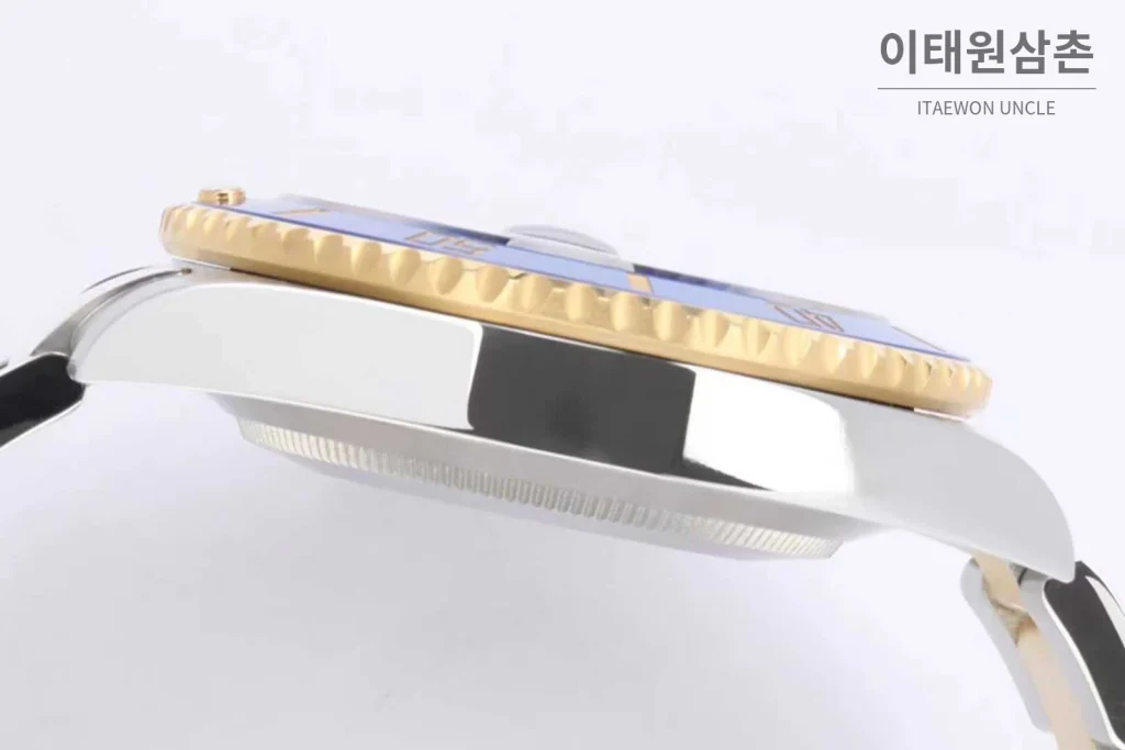 롤렉스 서브마리너 스틸 골드톤 세라믹베젤 블랙다이얼 다이버 오토매틱 41mm 블랙 / 골드 투톤 브레이슬릿 (2)