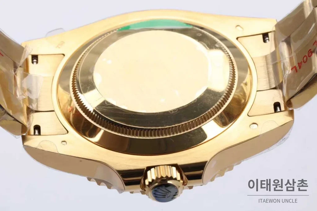 롤렉스 서브마리너 스틸 골드톤 세라믹베젤 블랙다이얼 다이버 오토매틱 41mm 블랙 / 골드 골드 브레이슬릿