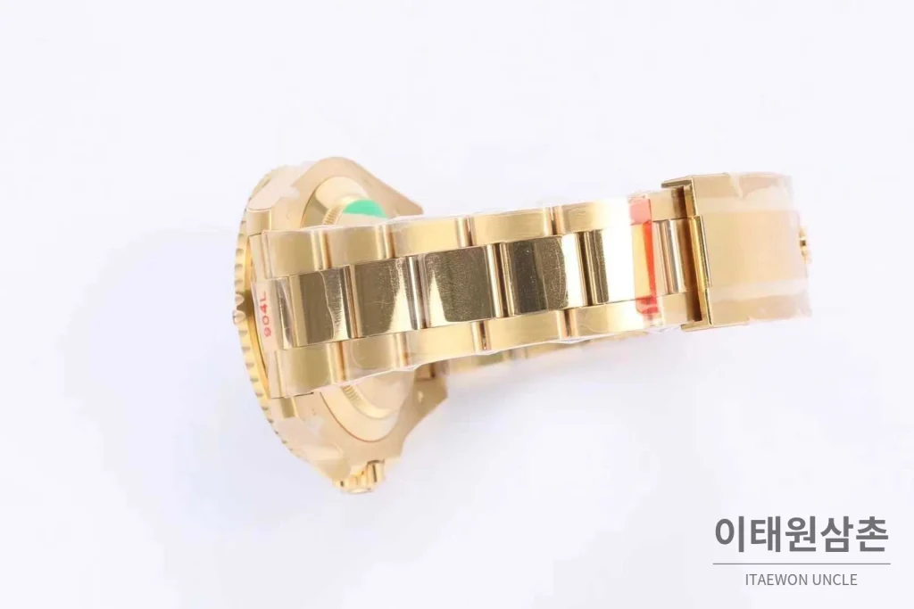롤렉스 서브마리너 스틸 골드톤 세라믹베젤 블랙다이얼 다이버 오토매틱 41mm 블랙 / 골드 골드 브레이슬릿