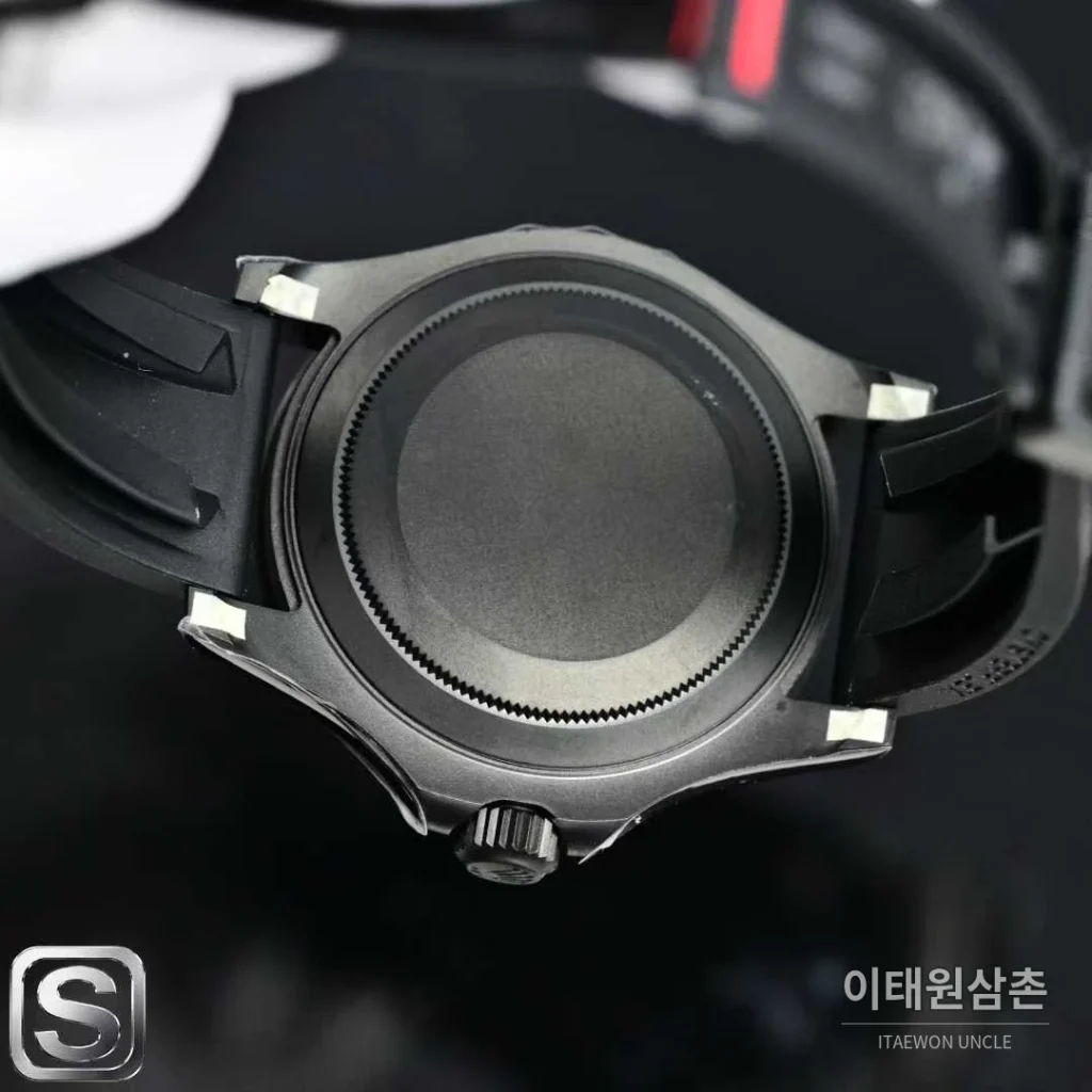 롤렉스 요트마스터 스틸 티타늄 블랙다이얼 러버밴드 다이버 오토매틱 40mm