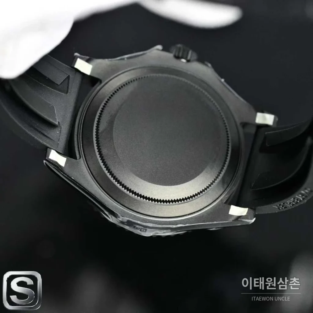 롤렉스 요트마스터 스틸 티타늄 블랙다이얼 러버밴드 다이버 오토매틱 40mm (3)
