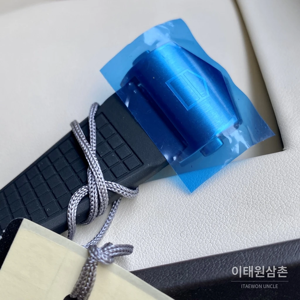 태그호이어 아쿠아레이서 러버밴드 블랙다이얼 쿼츠 크로노그래프 43mm