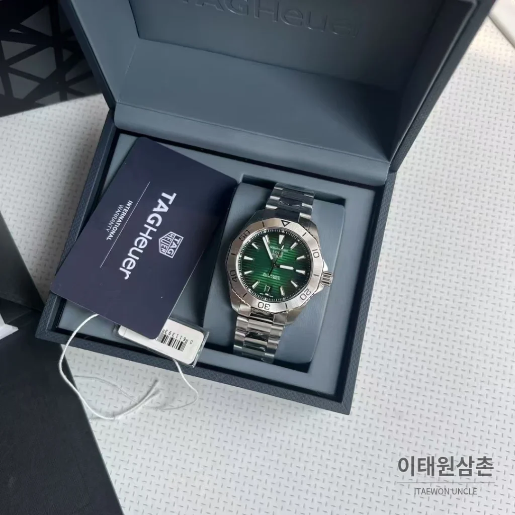 태그호이어 아쿠아레이서 선레이 다이얼 스틸 오토매틱 시계 40mm 선레이 다이얼 컬러 스틸 브레이슬릿 (2)