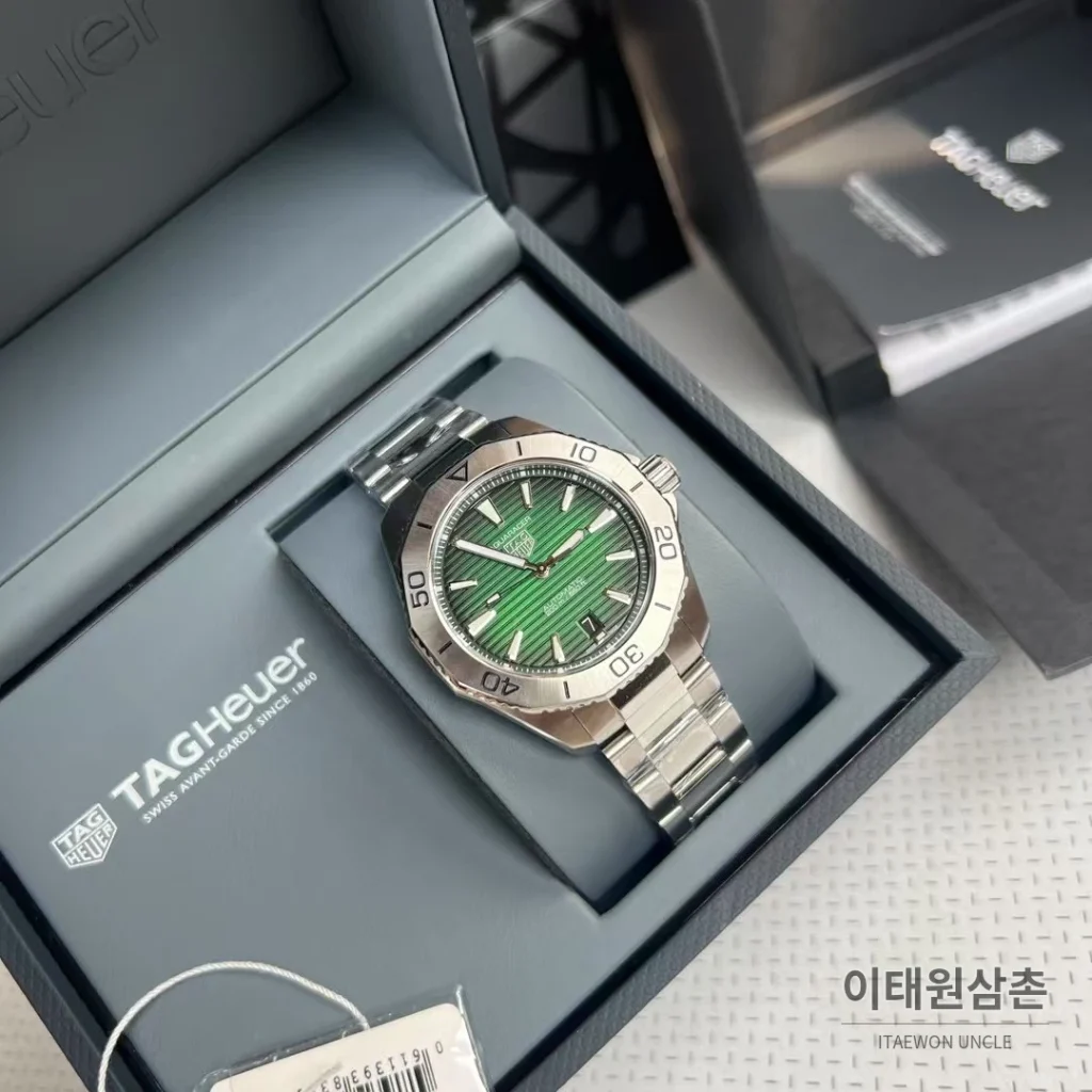 태그호이어 아쿠아레이서 선레이 다이얼 스틸 오토매틱 시계 40mm 선레이 다이얼 컬러 스틸 브레이슬릿 (2)