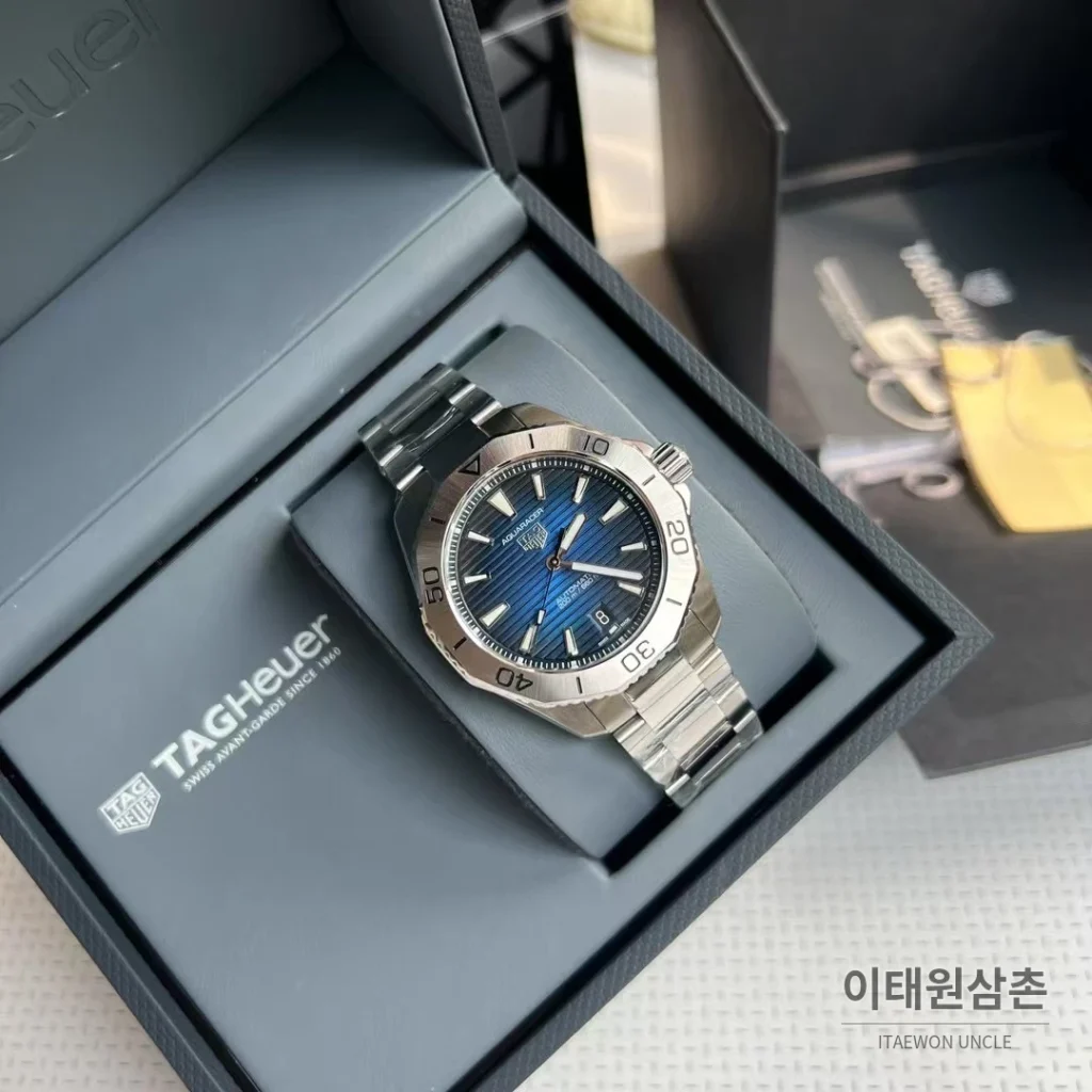 태그호이어 아쿠아레이서 선레이 다이얼 스틸 오토매틱 시계 40mm 선레이 다이얼 컬러 스틸 브레이슬릿 실버 베젤