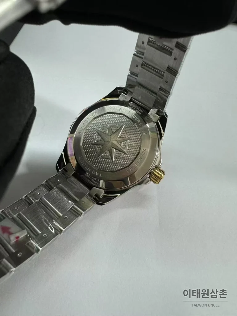 태그호이어 아쿠아레이서 선레이 다이얼 스틸 오토매틱 시계 40mm 선레이 다이얼 컬러 스틸 브레이슬릿 골드 베젤