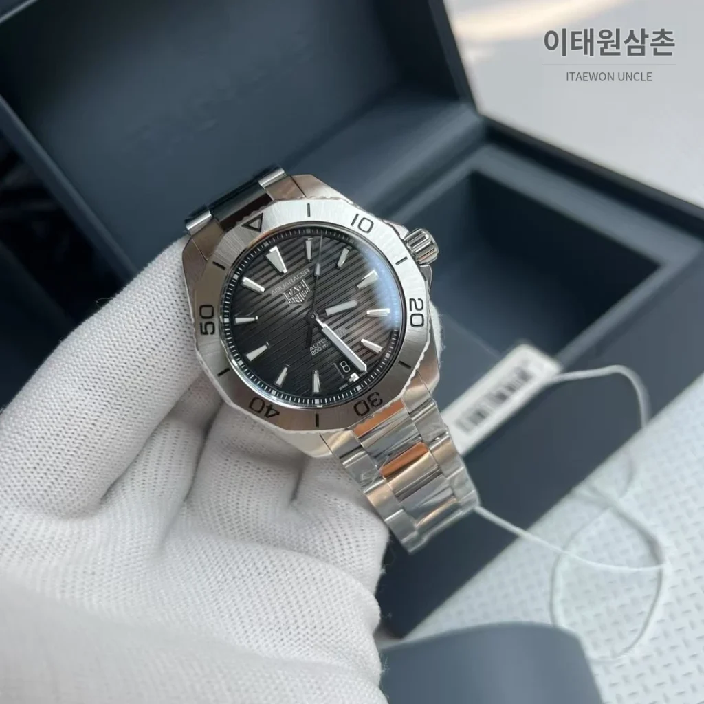 태그호이어 아쿠아레이서 선레이 다이얼 스틸 오토매틱 시계 40mm 선레이 다이얼 컬러 스틸 브레이슬릿 (3)