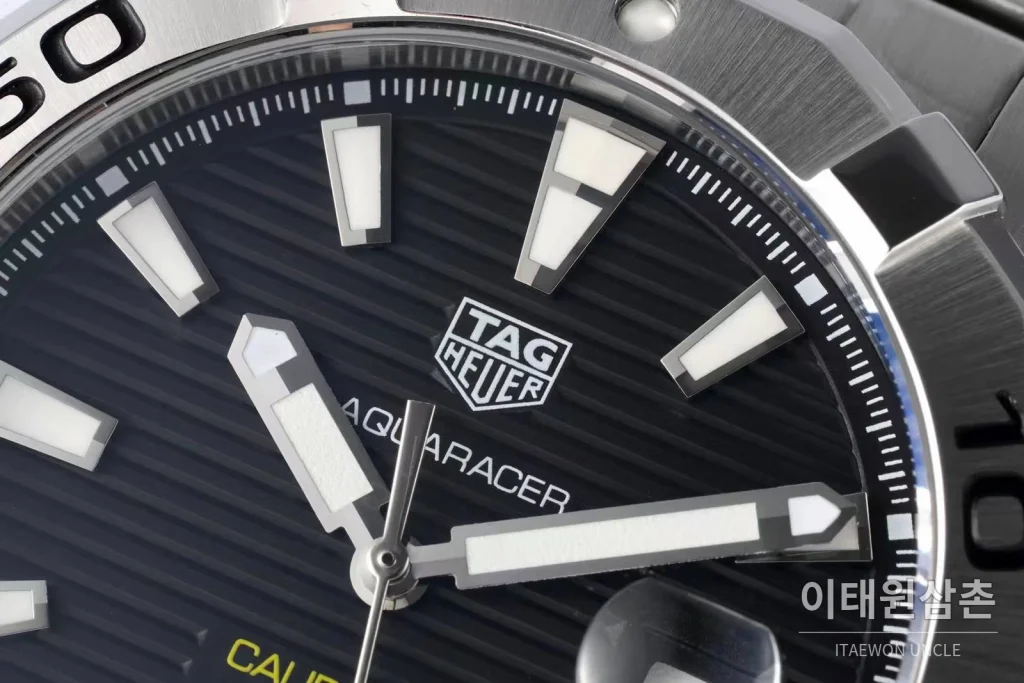 태그호이어 까레라 스틸 블랙다이얼 오토매틱 41mm 스틸 브레이슬릿 (2)