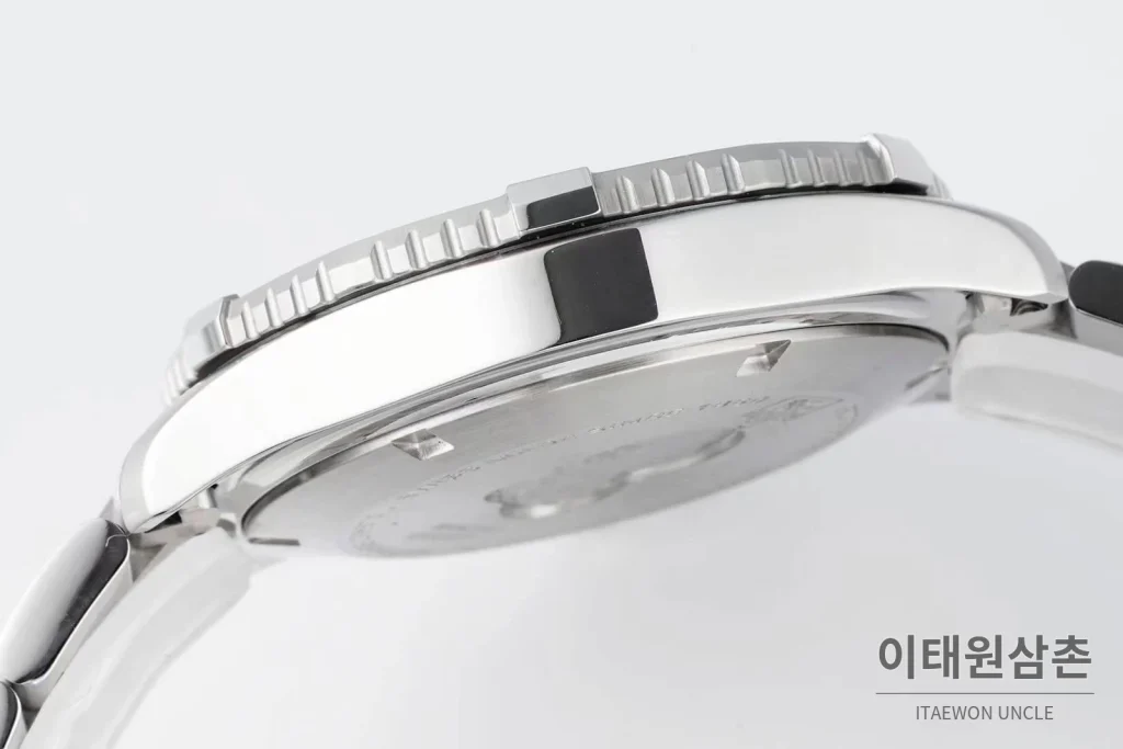 태그호이어 까레라 스틸 블랙다이얼 오토매틱 41mm 스틸 브레이슬릿 블랙 베젤