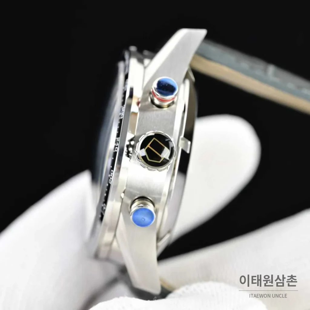 태그호이어 카레라 스틸 브라운다이얼 크로노그래프 오토매틱 43mm 블랙 가죽 스트랩