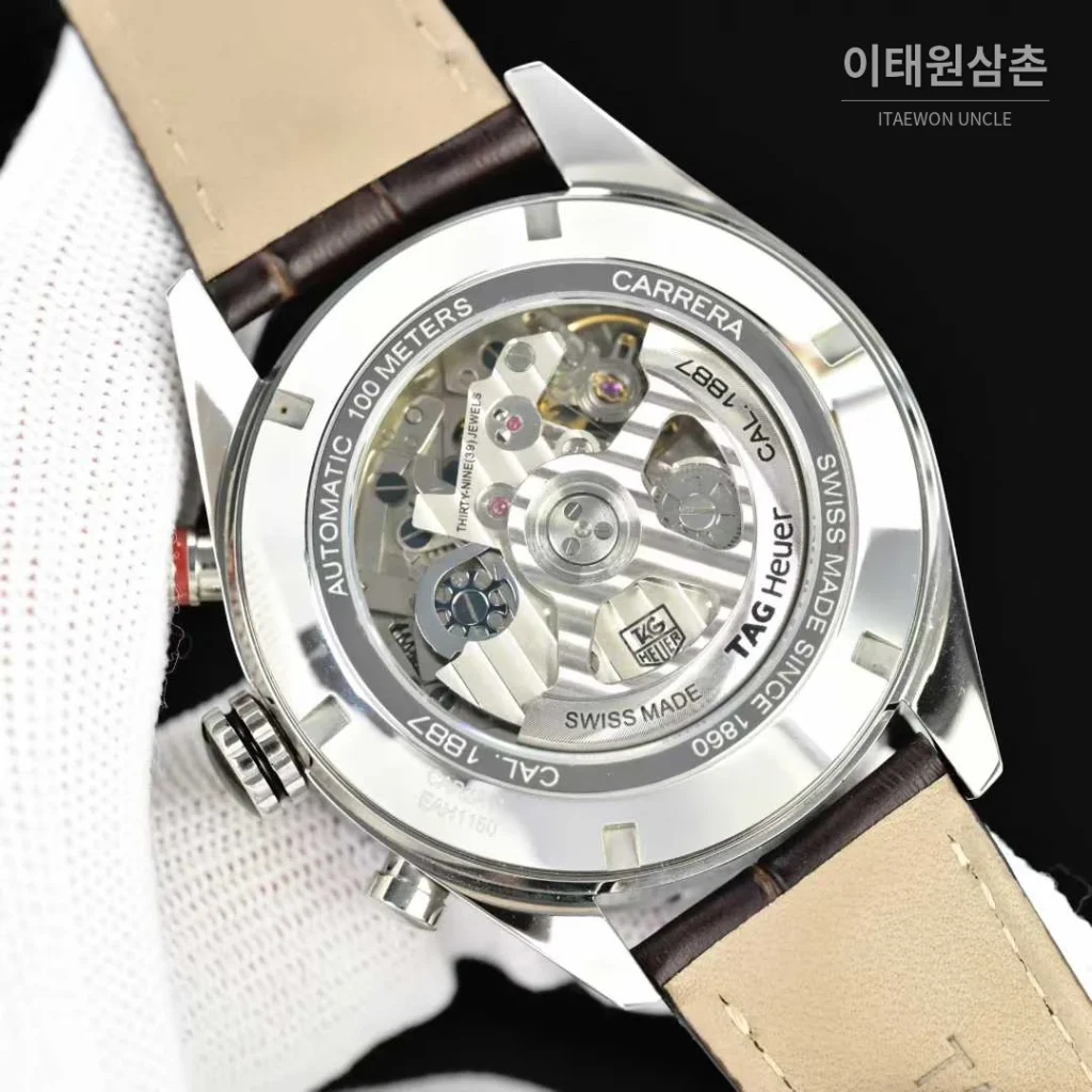 태그호이어 카레라 스틸 브라운다이얼 크로노그래프 오토매틱 43mm 브라운 가죽 스트랩