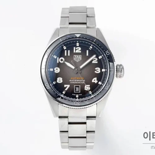 태그호이어 까레라 스틸 화이트다이얼 오토매틱 41mm 스틸 브레이슬릿 블랙 베젤