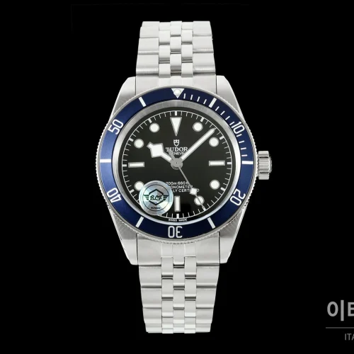 튜더 블랙베이 41 모노크롬 블랙다이얼 스틸 오토매틱 41mm M7941A1A0NU 스틸 브레이슬릿 네이비 베젤 (2) 튜더 블랙베이 41 모노크롬 블랙다이얼 스틸 오토매틱 41mm M7941A1A0NU 스틸 브레이슬릿 네이비 베젤 (2)