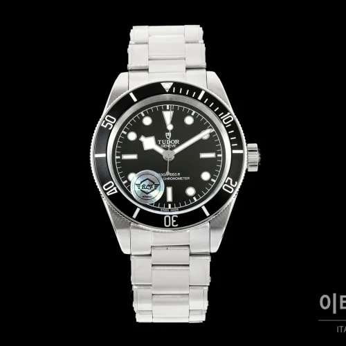 튜더 블랙베이 41 모노크롬 블랙다이얼 스틸 오토매틱 41mm M7941A1A0NU 스틸 브레이슬릿 블랙 베젤 튜더 블랙베이 41 모노크롬 블랙다이얼 스틸 오토매틱 41mm M7941A1A0NU 스틸 브레이슬릿 블랙 베젤