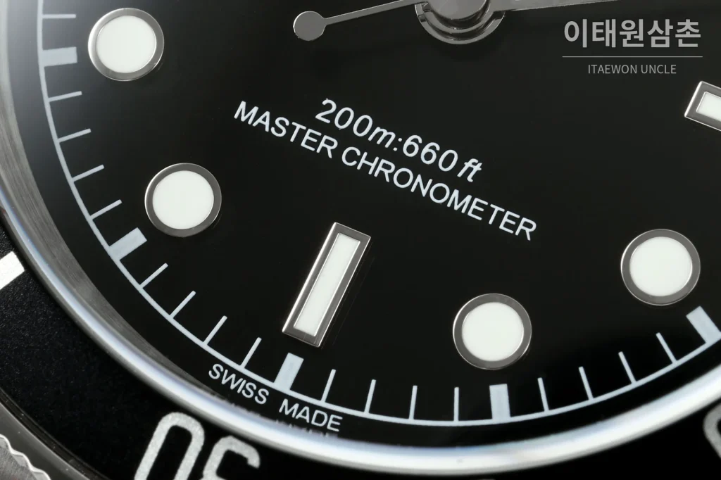 튜더 블랙베이 41 모노크롬 블랙다이얼 스틸 오토매틱 41mm M7941A1A0NU 스틸 브레이슬릿 블랙 베젤 (2)