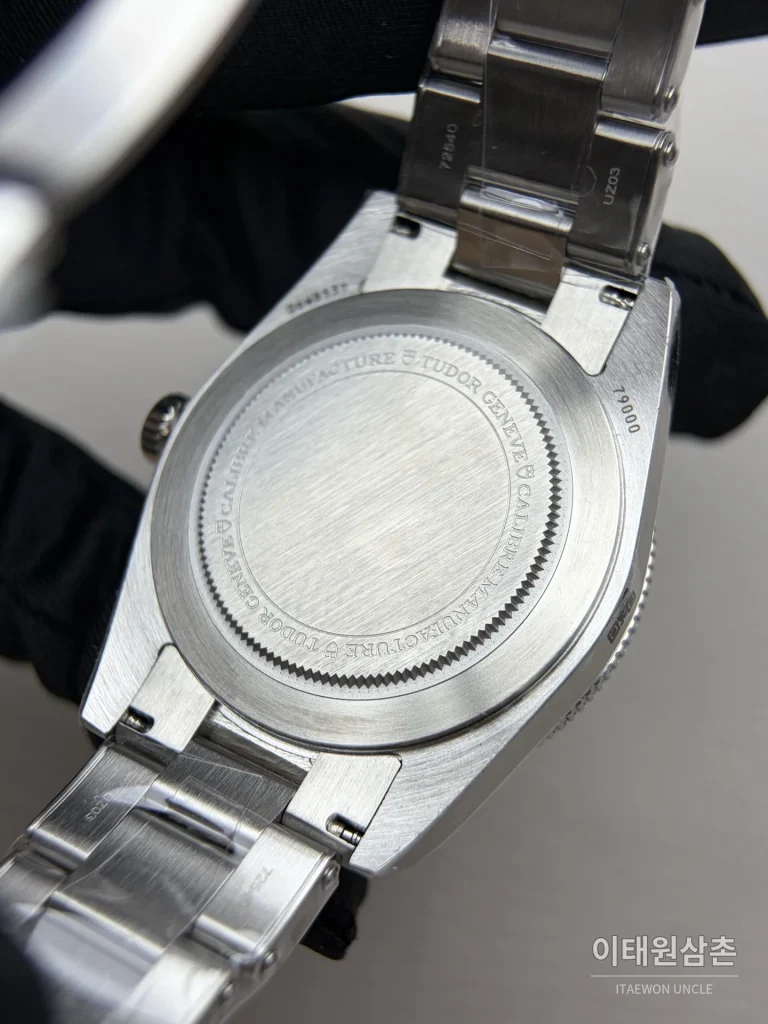 튜더 비원 54 오토매틱 37mm