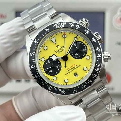 튜더 블랙베이 58 범블비 옐로우다이얼 스틸 오토매틱 39mm 튜더 블랙베이 58 범블비 옐로우다이얼 스틸 오토매틱 39mm
