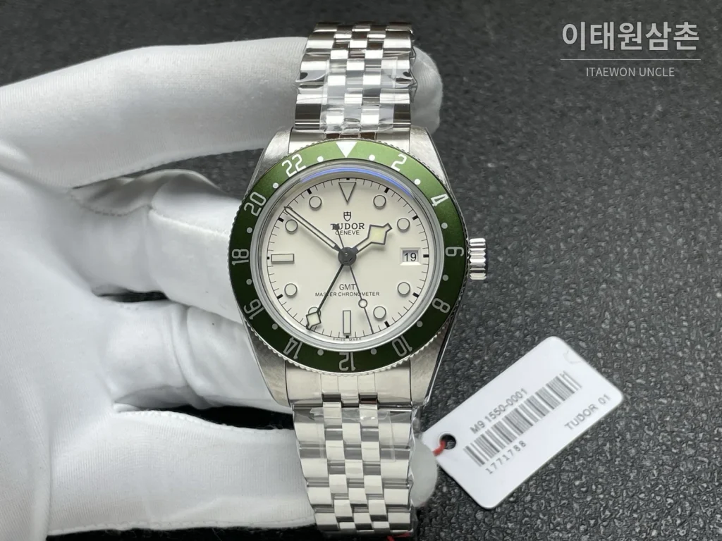 튜더 블랙베이 58 GMT 블랙다이얼 오토매틱 39mm