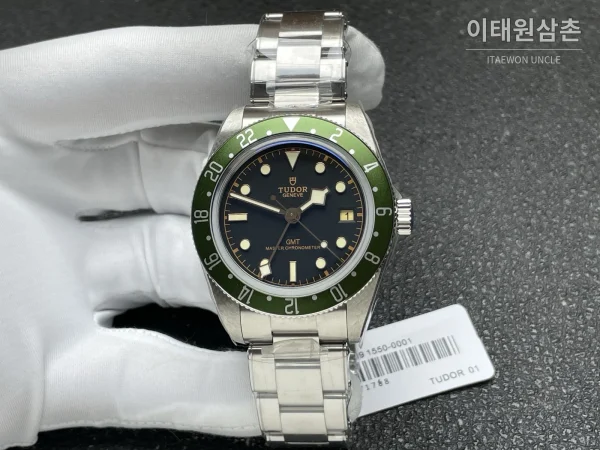 튜더 블랙베이 58 GMT 블랙다이얼 오토매틱 39mm (3)