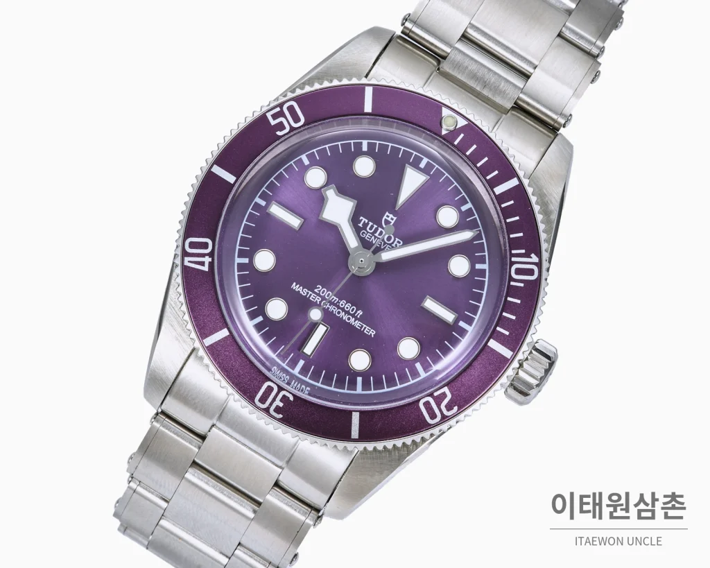 튜더 블랙베이 오토매틱 41mm 퍼플 다이얼 스틸 브레이슬릿 퍼플 베젤