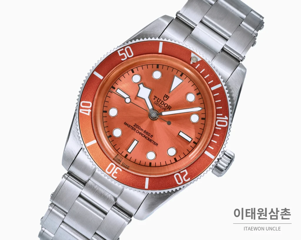 튜더 블랙베이 오토매틱 41mm 오렌지 다이얼 스틸 브레이슬릿 오렌지 베젤