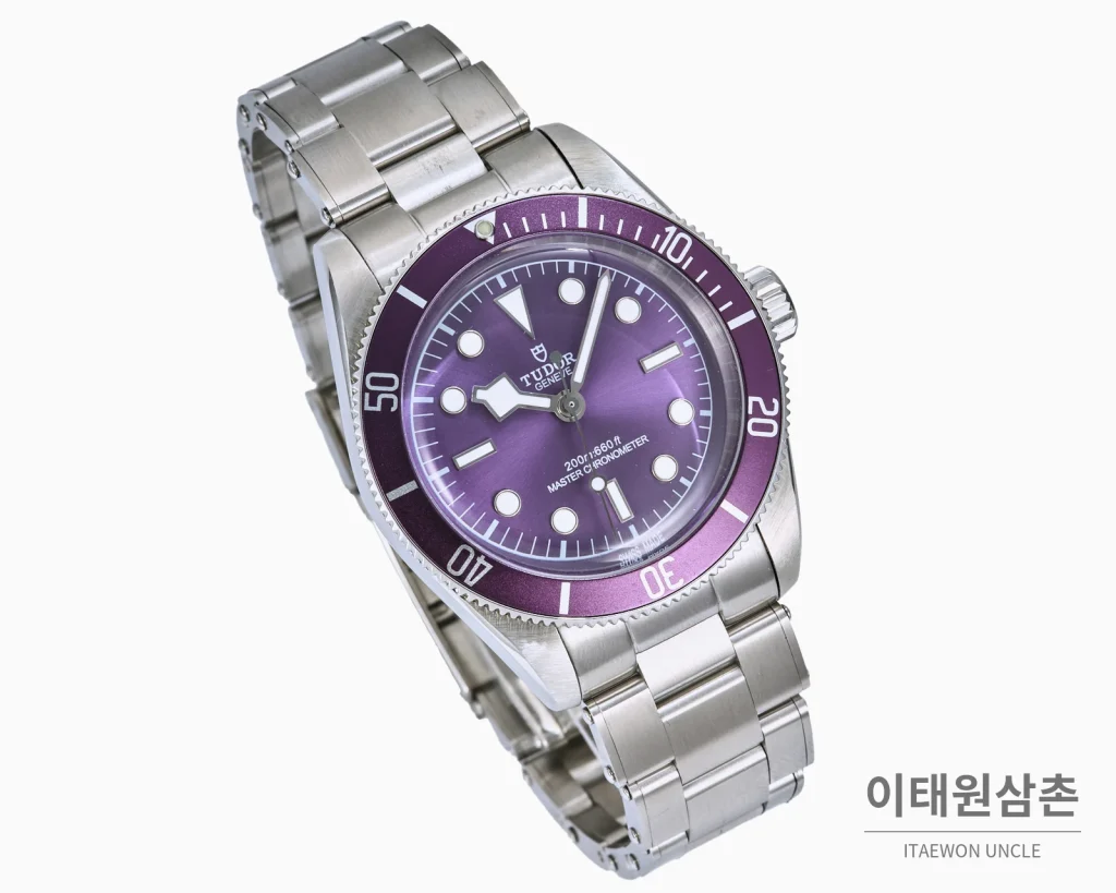튜더 블랙베이 오토매틱 41mm 퍼플 다이얼 스틸 브레이슬릿 퍼플 베젤