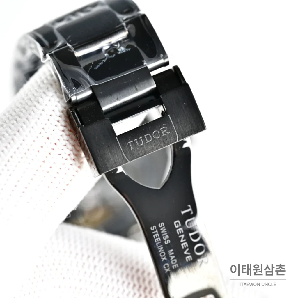튜더 블랙베이 세라믹 블랙다이얼 오토매틱 워치 41mm