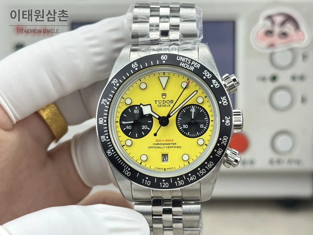 튜더 블랙베이 크로노 범블비 옐로우다이얼 주빌리 오토매틱 39mm