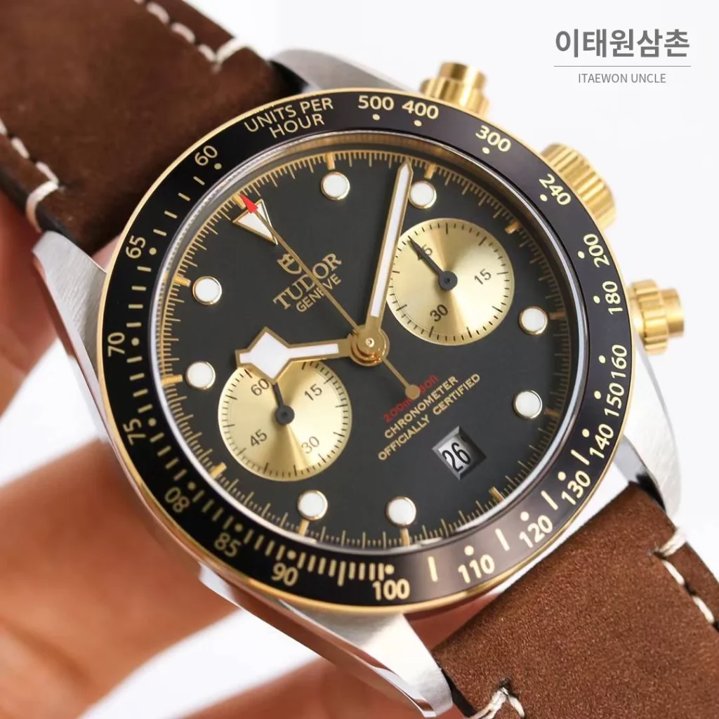 튜더 블랙베이 크로노 스틸 골드 블랙다이얼 크로노그래프 오토매틱 41mm M79363N 브라운 가죽 스트랩 골드 베젤