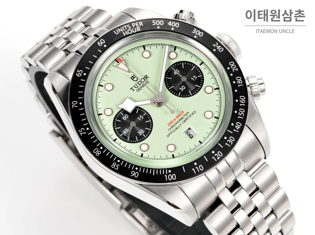 튜더 블랙베이 크로노 스틸 민트 그린 다이얼 오토매틱 41mm