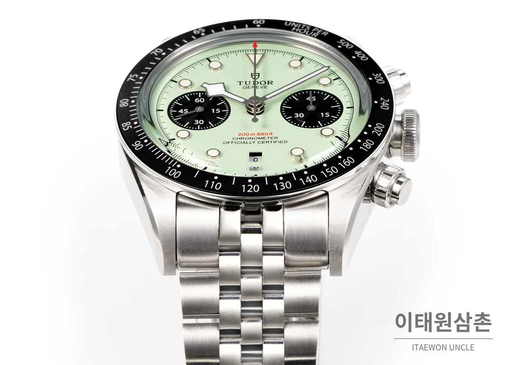 튜더 블랙베이 크로노 스틸 민트 그린 다이얼 오토매틱 41mm