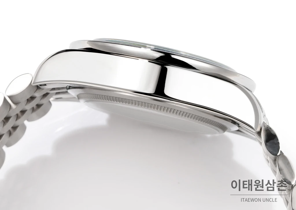 튜더 블랙베이 크로노 스틸 민트 그린 다이얼 오토매틱 41mm