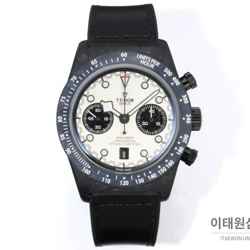 튜더 비완 크로노그래프 오토매틱 42mm 튜더 비완 크로노그래프 오토매틱 42mm