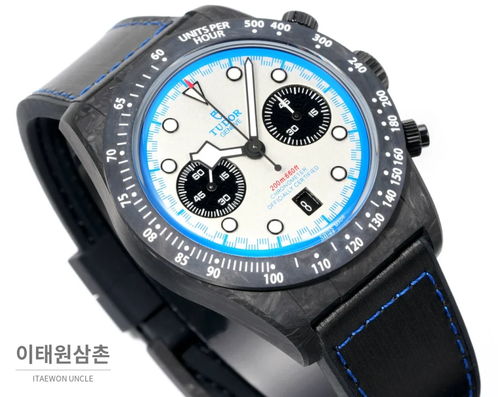 튜더 비완 크로노그래프 오토매틱 42mm (4)