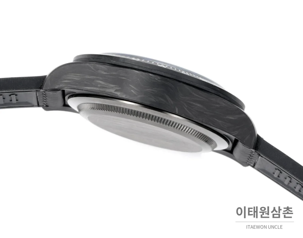 튜더 비완 크로노그래프 오토매틱 42mm (4)