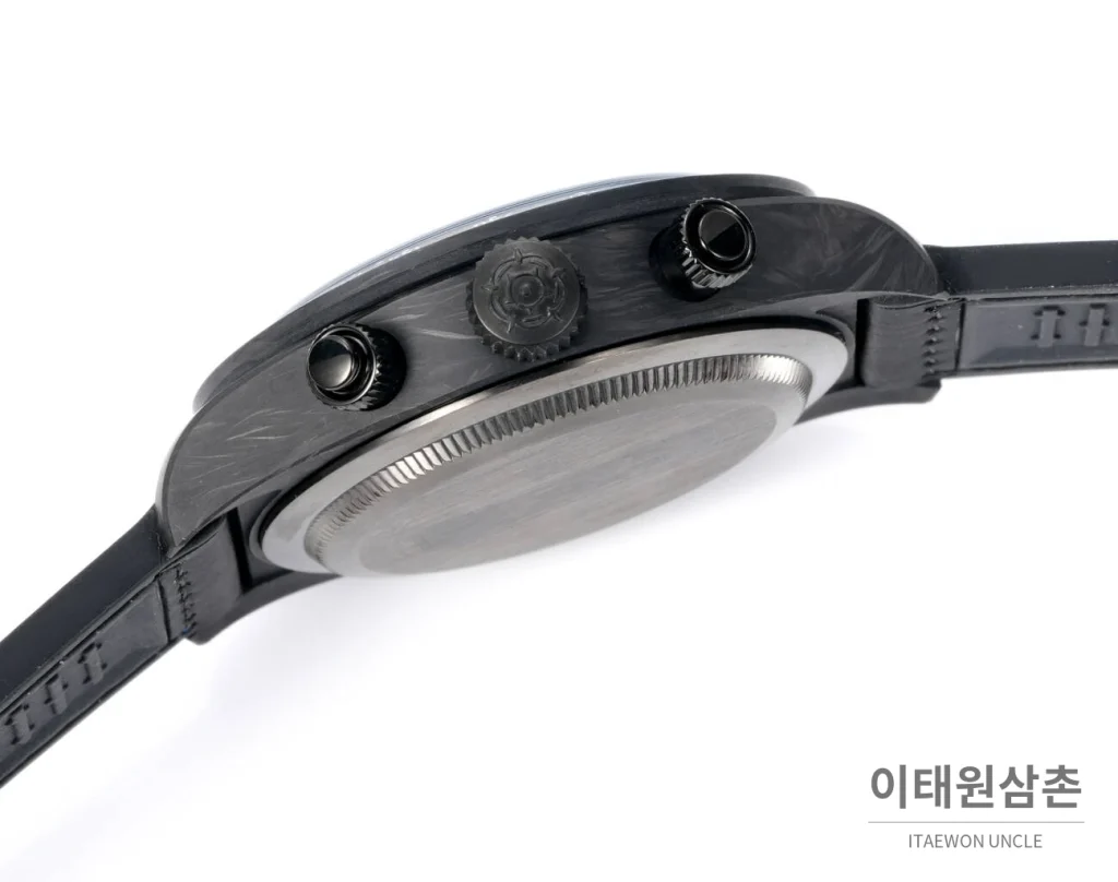 튜더 비완 크로노그래프 오토매틱 42mm (4)