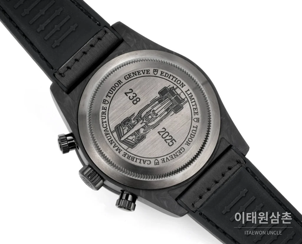 튜더 비완 크로노그래프 오토매틱 42mm